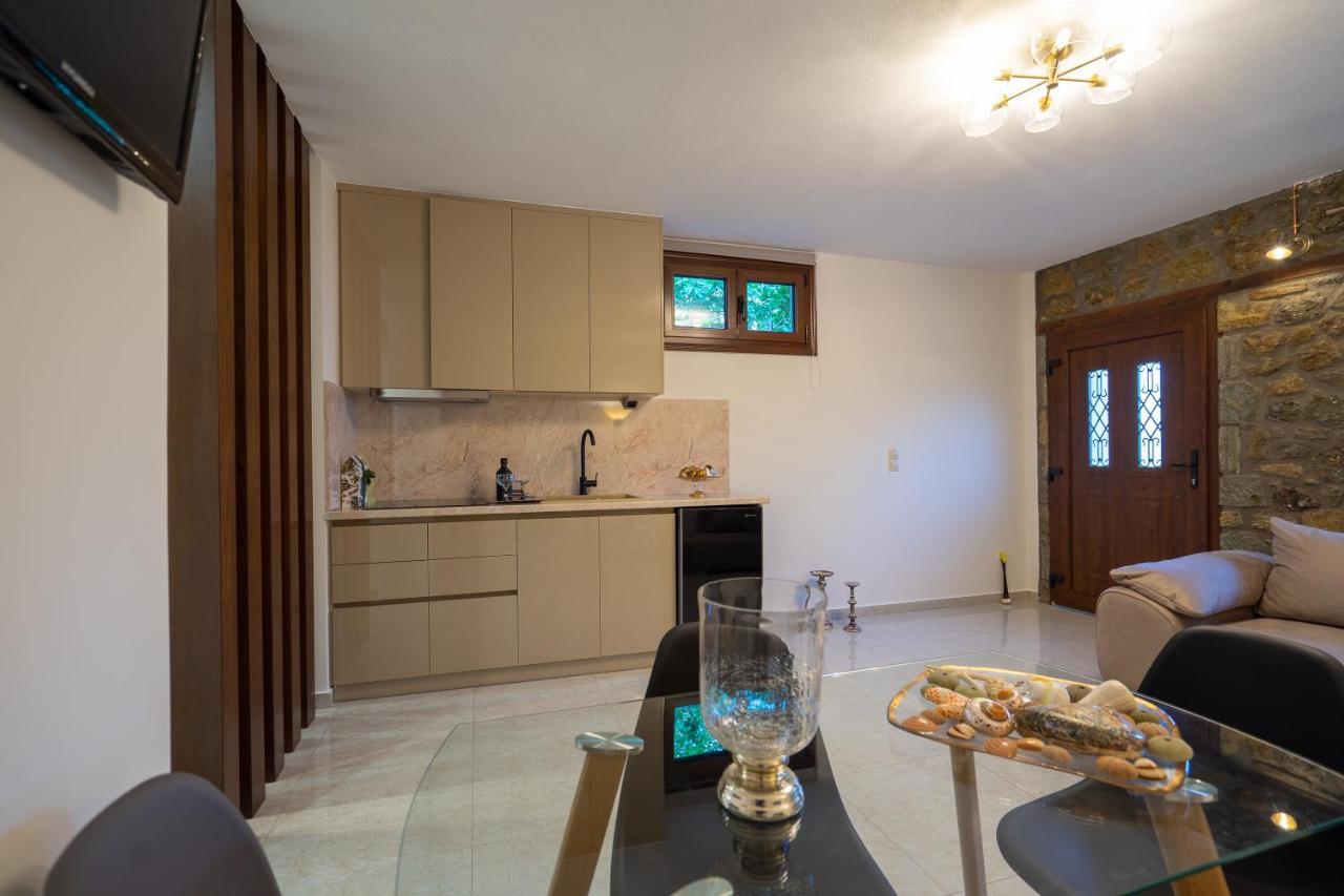 Apartamento Meteoron Theasis Kalambaka Exterior foto